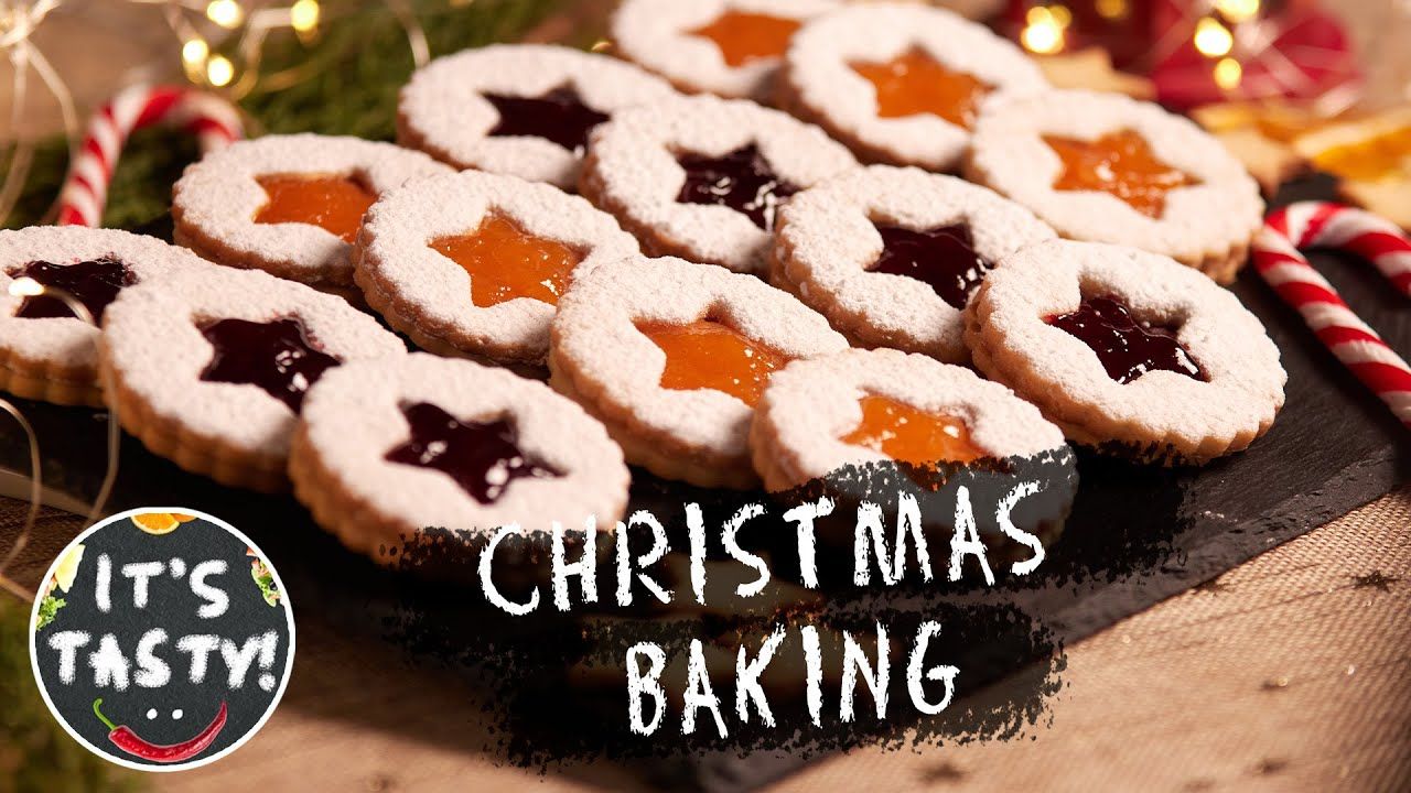 Christmas Linzer Cookie